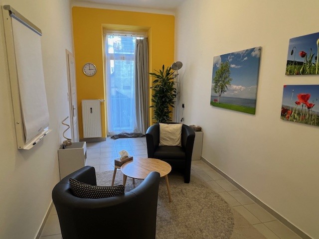 Raum 3 - Therapiestühle